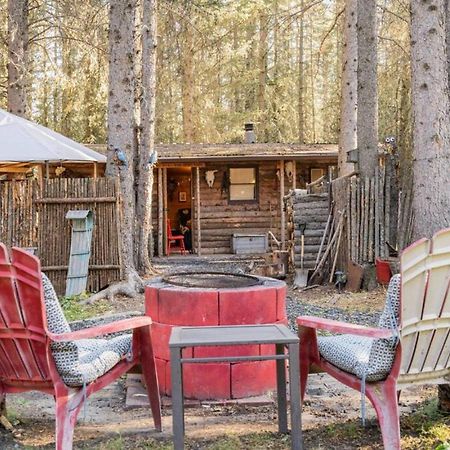 Rustic Cozy Cabin With Hot Tub Bragg Creek Eksteriør billede